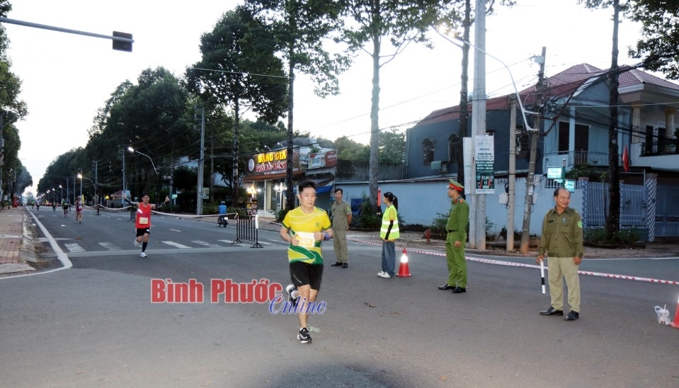 Giải Bình Phước marathon - Trường Tươi Group lần thứ II thành công tốt đẹp