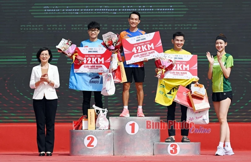 Giải Bình Phước marathon - Trường Tươi Group lần thứ II thành công tốt đẹp