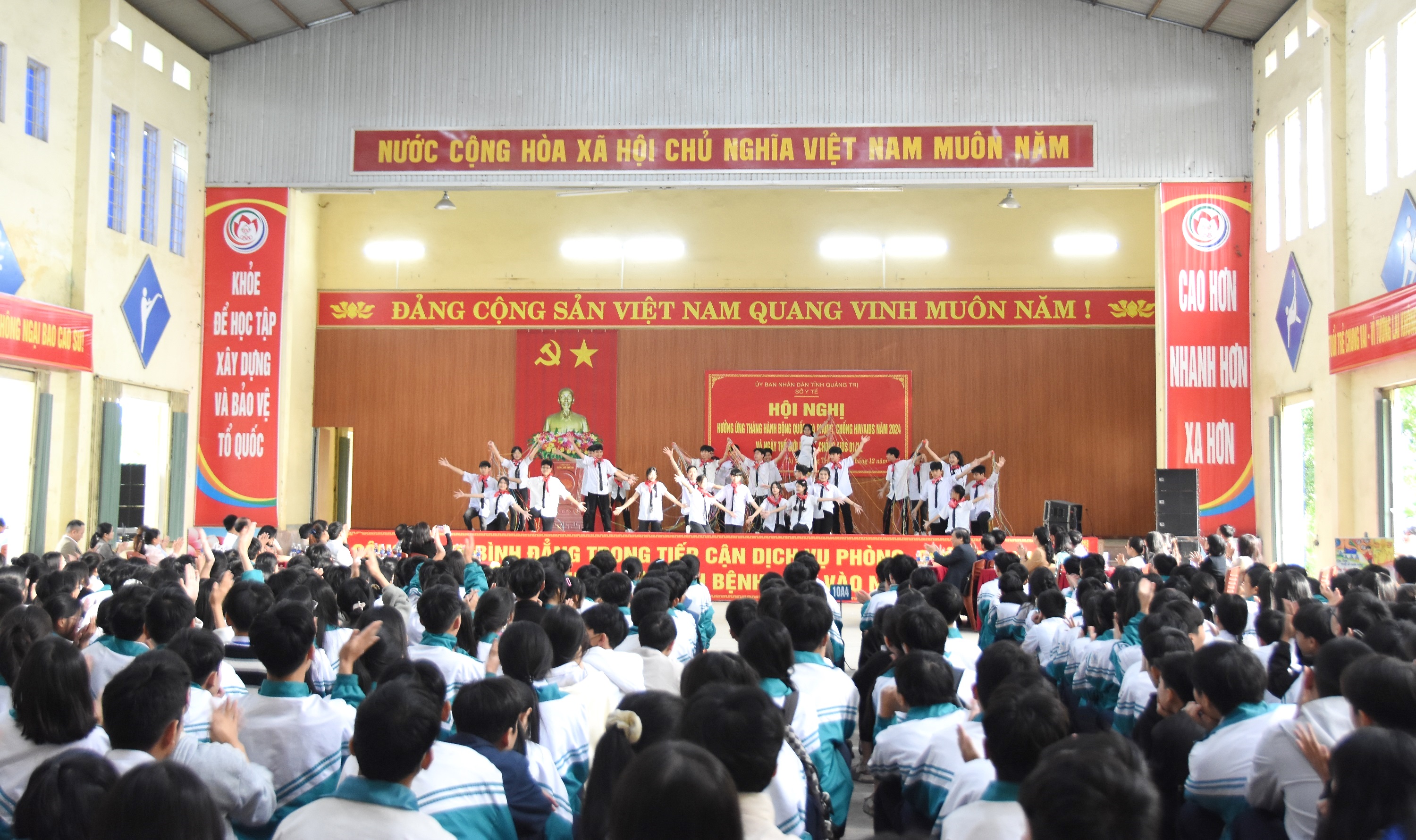 Mít tinh hưởng ứng Tháng hành động quốc gia phòng, chống HIV/AIDS năm 2024 và Ngày thế giới phòng, chống AIDS 1/12