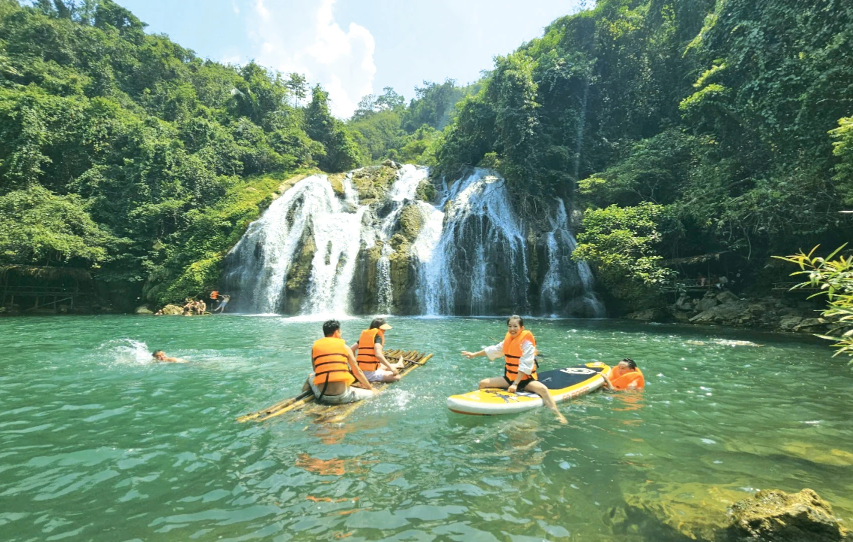 Quang Tri calls for investment in mountainous districts’ tourism