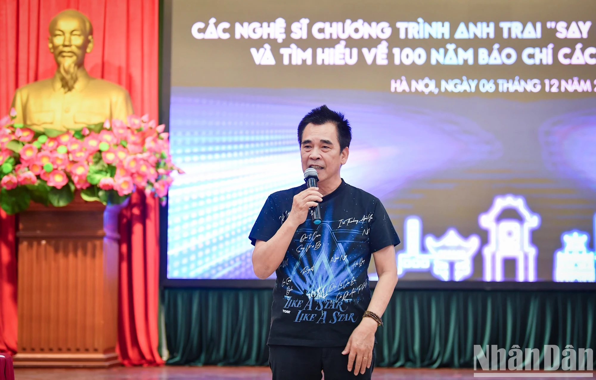 Dàn nghệ sĩ “Anh trai say hi” thăm Báo Nhân Dân và tìm hiểu kỷ niệm 100 năm Ngày Báo chí cách mạng Việt Nam