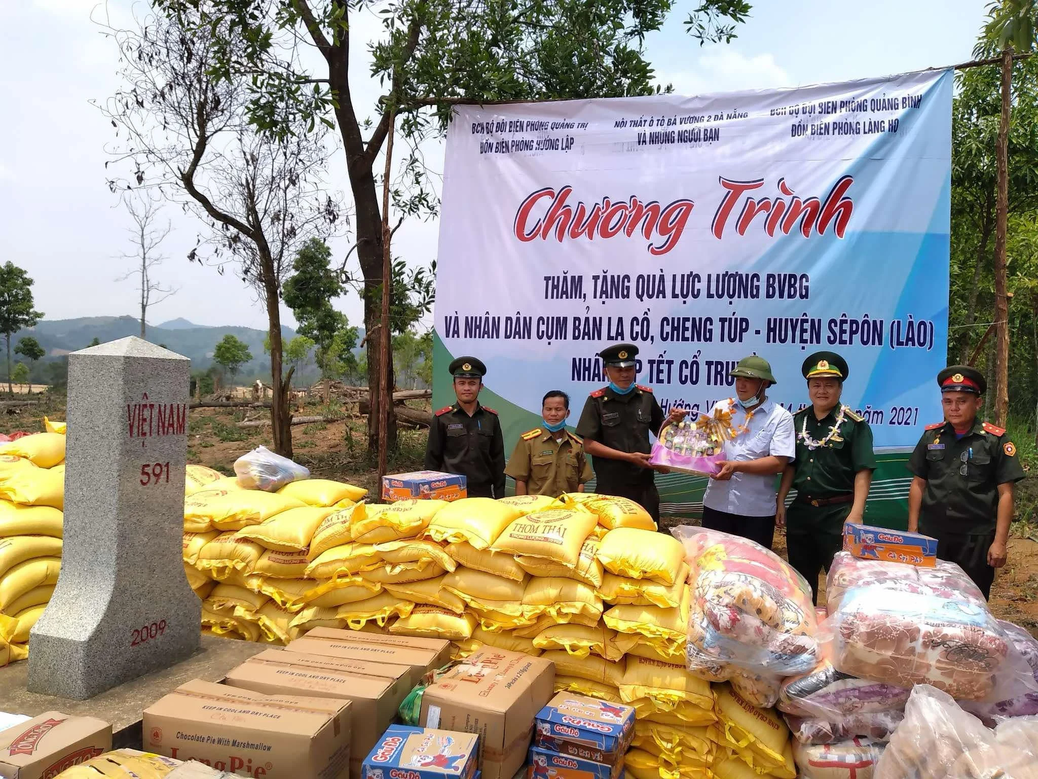 Xuyên suốt một mạch nguồn thương dân