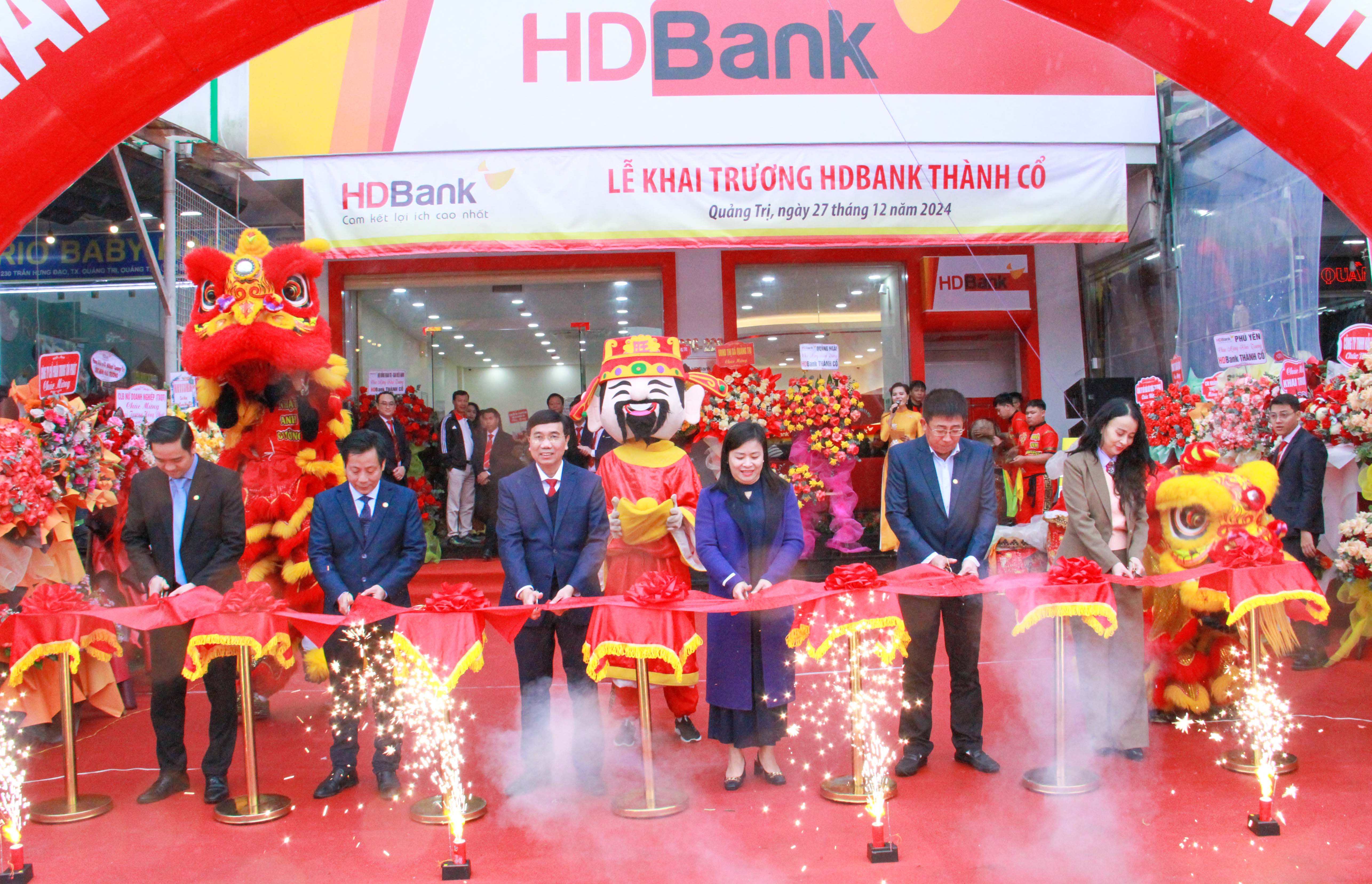 Khai trương HDBank Thành Cổ