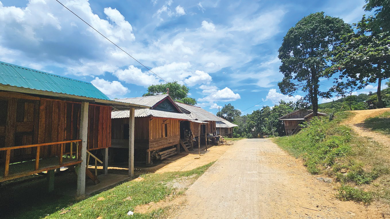 Những mái ấm nơi biên cương