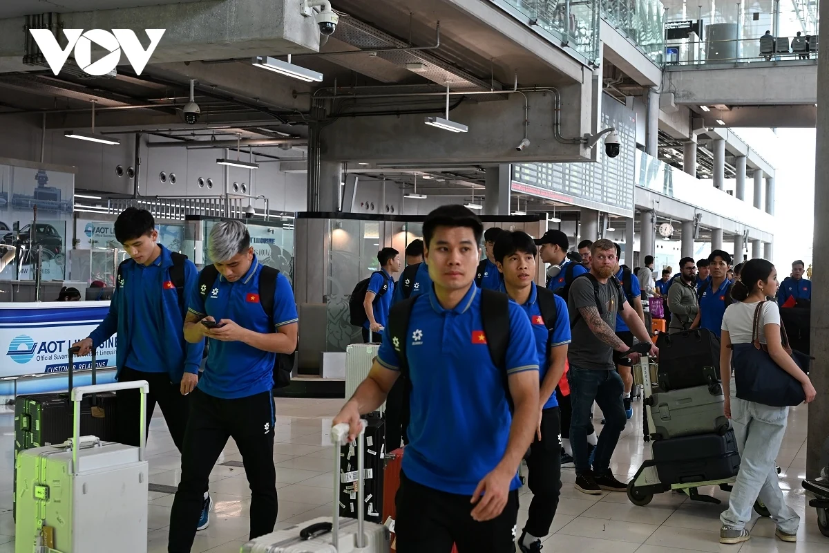 ĐT Việt Nam đến Bangkok, sẵn sàng cho chung kết lượt về ASEAN Cup 2024