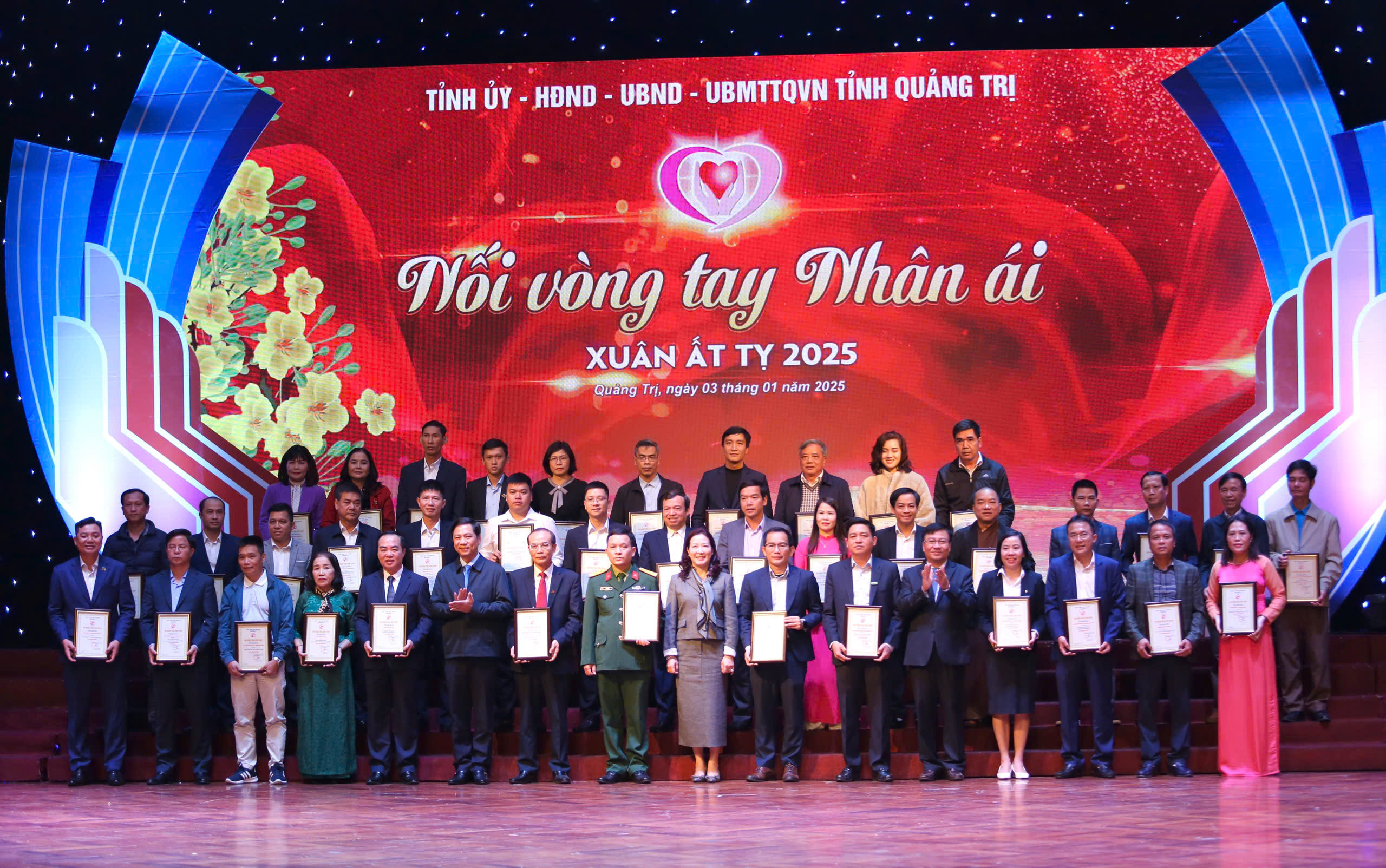 Chương trình “Nối vòng tay nhân ái” xuân Ất Tỵ - 2025