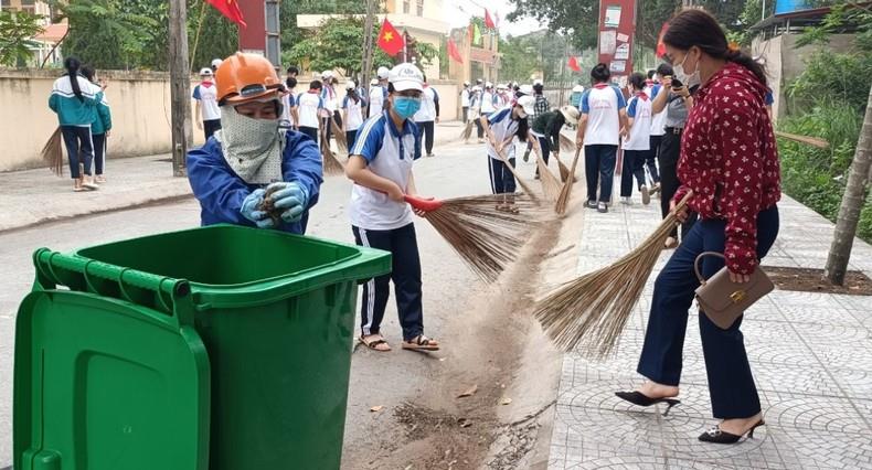 Tăng cường kiểm soát, giám sát chặt chẽ các nguồn thải và bảo đảm vệ sinh môi trường dịp tết Nguyên đán Ất Tỵ 