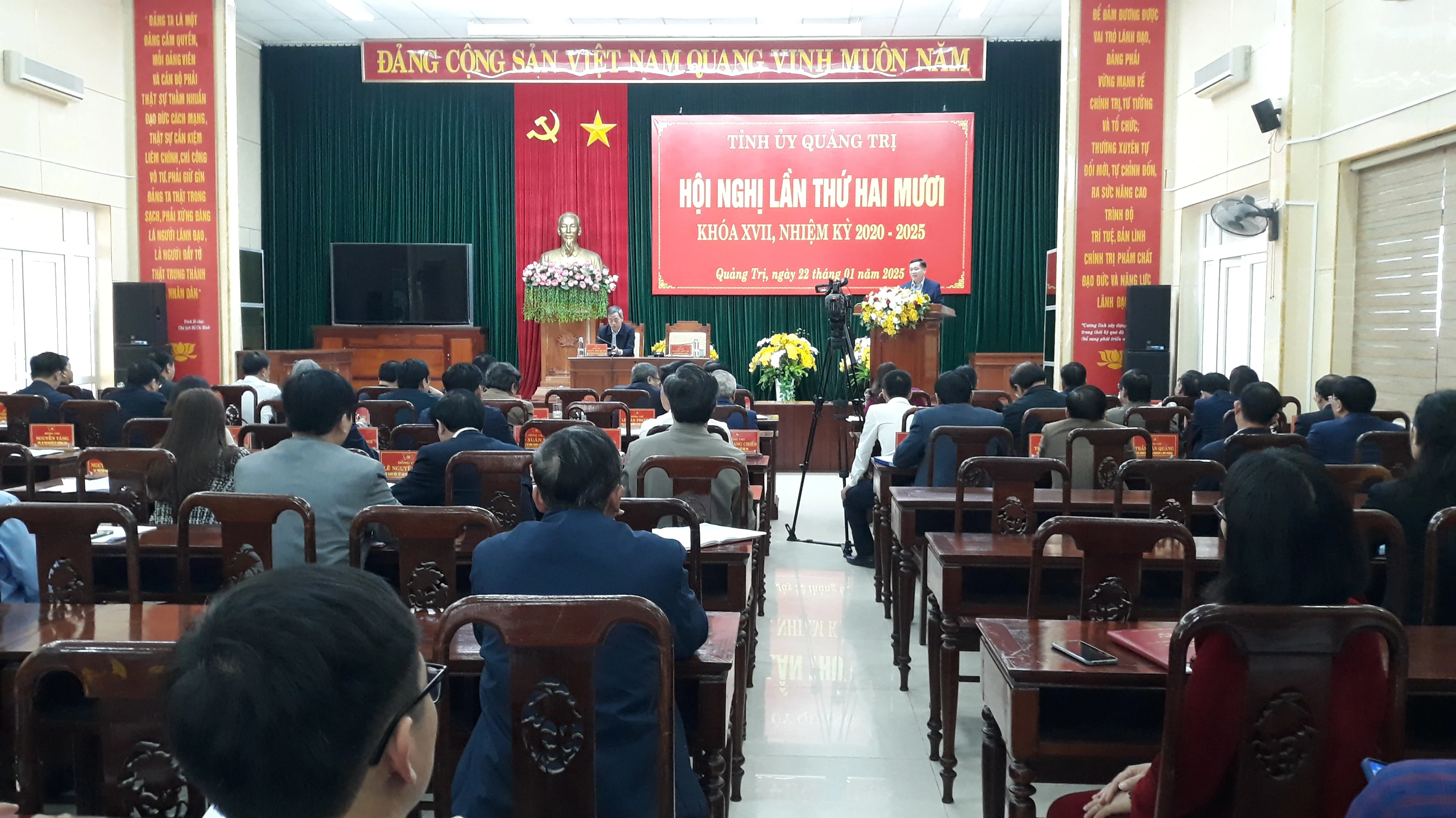 Hội nghị Ban Chấp hành Đảng bộ tỉnh về sắp xếp, tinh gọn bộ máy hệ thống chính trị