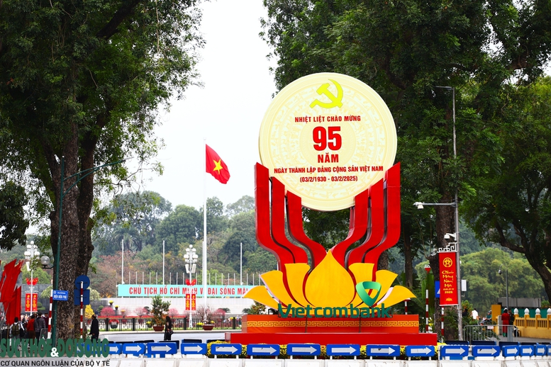 95 năm Ngày thành lập Đảng: Truyền thông, chuyên gia nước ngoài nói về vai trò Đảng Cộng sản Việt Nam