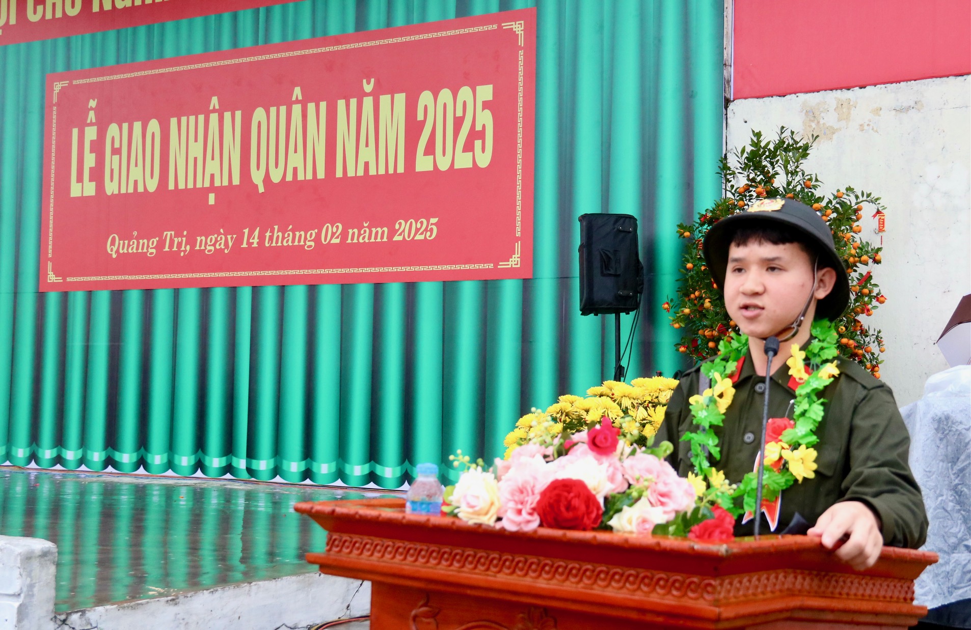 201 thanh niên huyện Triệu Phong hào hứng lên đường nhập ngũ