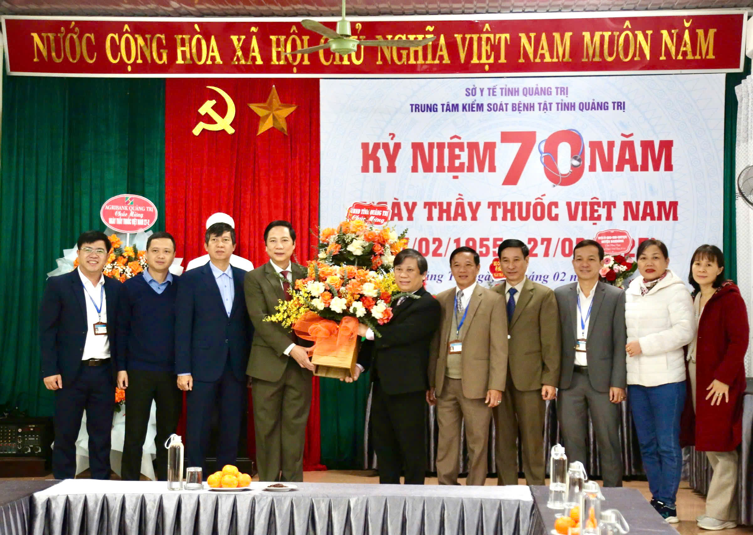 Phó Chủ tịch UBND tỉnh Hoàng Nam thăm, chúc mừng các đơn vị nhân kỷ niệm Ngày Thầy thuốc Việt Nam