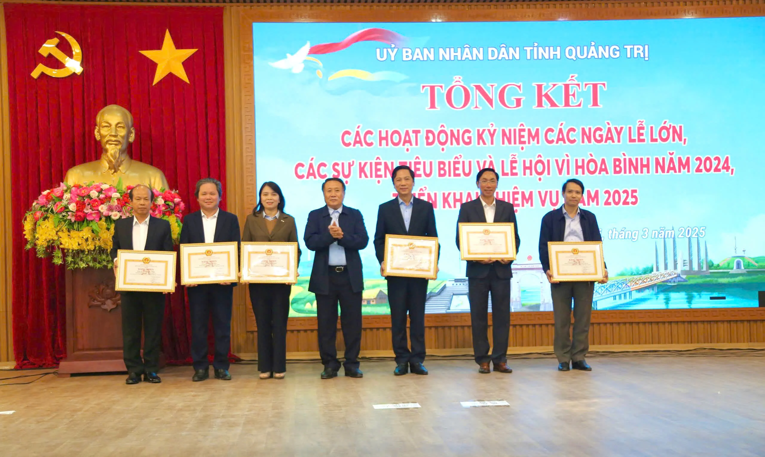 Quang Tri reviews 2024 festival efforts and outlines 2025 plans