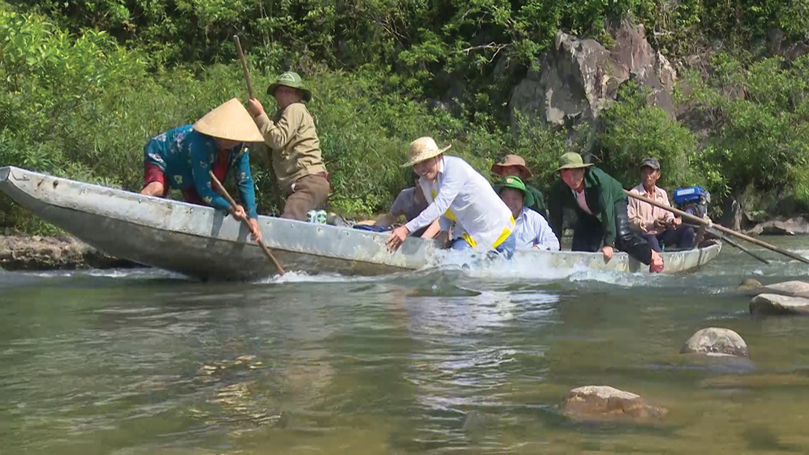 Choong Waterfall: ideal destination in the upper reaches of Thac Ma River