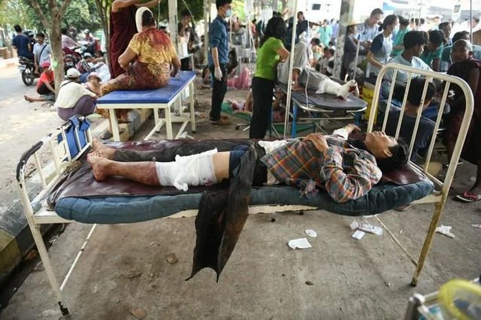 Động đất Myanmar: Gần 700 người thiệt mạng, các bệnh viện vỡ trận