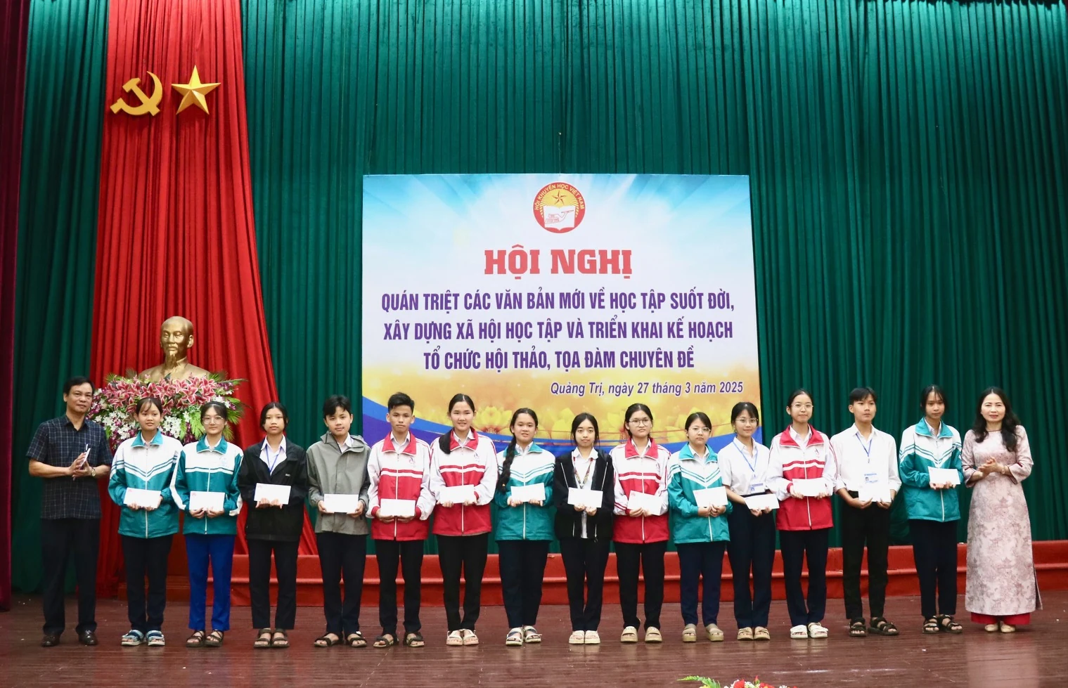 Quán triệt các văn bản chỉ đạo mới ban hành về khuyến học, khuyến tài