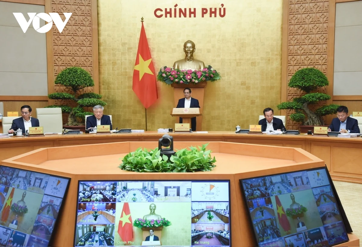 Thủ tướng: Chủ động ứng phó chính sách thuế của Mỹ, coi đây là cơ hội vươn mình