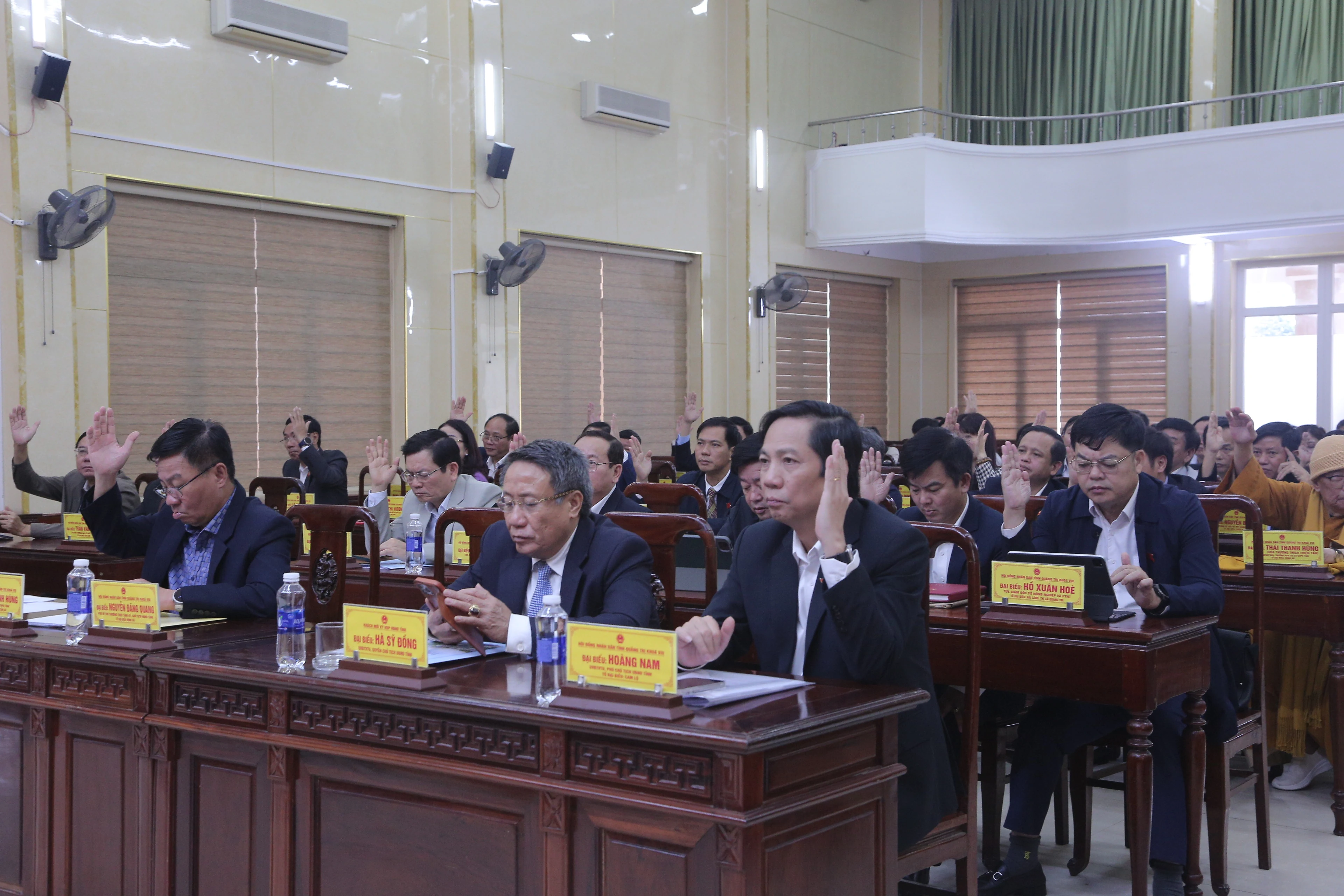 Kỳ họp thứ 30 HĐND tỉnh khóa VIII: Thông qua 14 nghị quyết