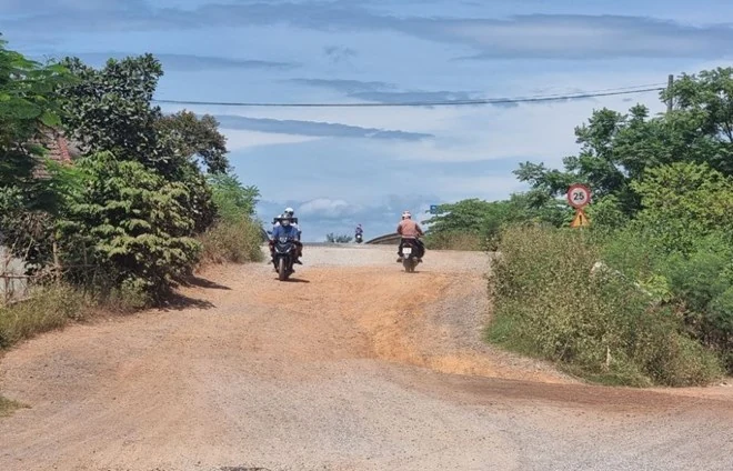 Khẩn trương thu hồi hơn 10,6 tỉ đồng nợ tạm ứng vốn đầu tư công