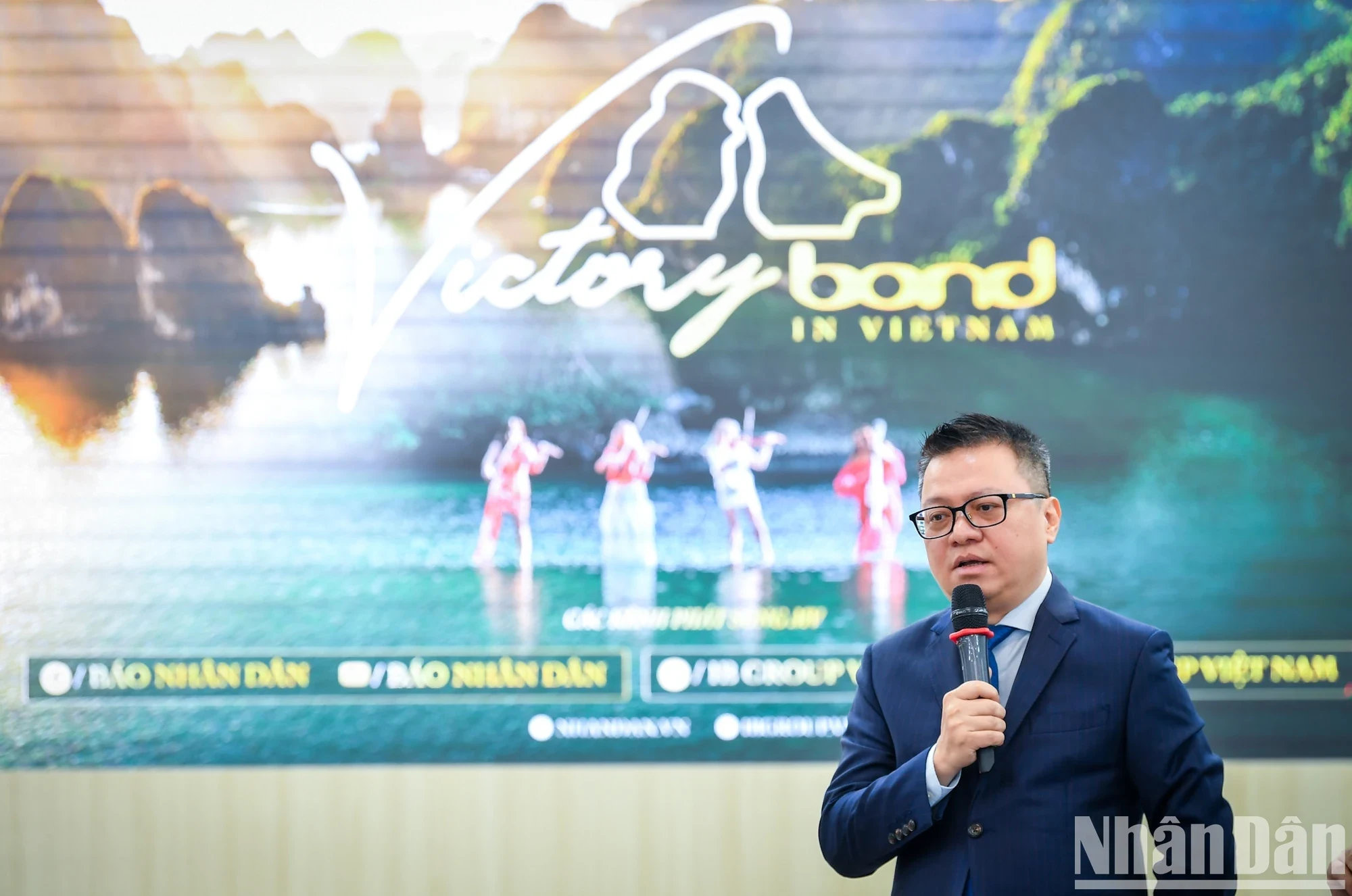 Báo Nhân Dân ra mắt MV “Victory - Bond in Vietnam”