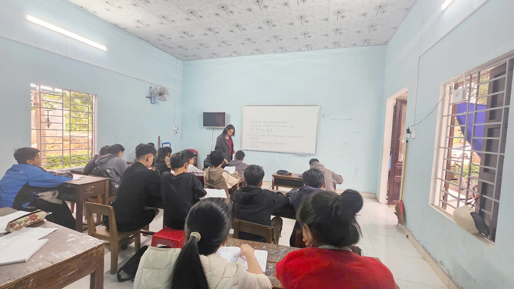 Thích ứng với những quy định mới về dạy thêm, học thêm