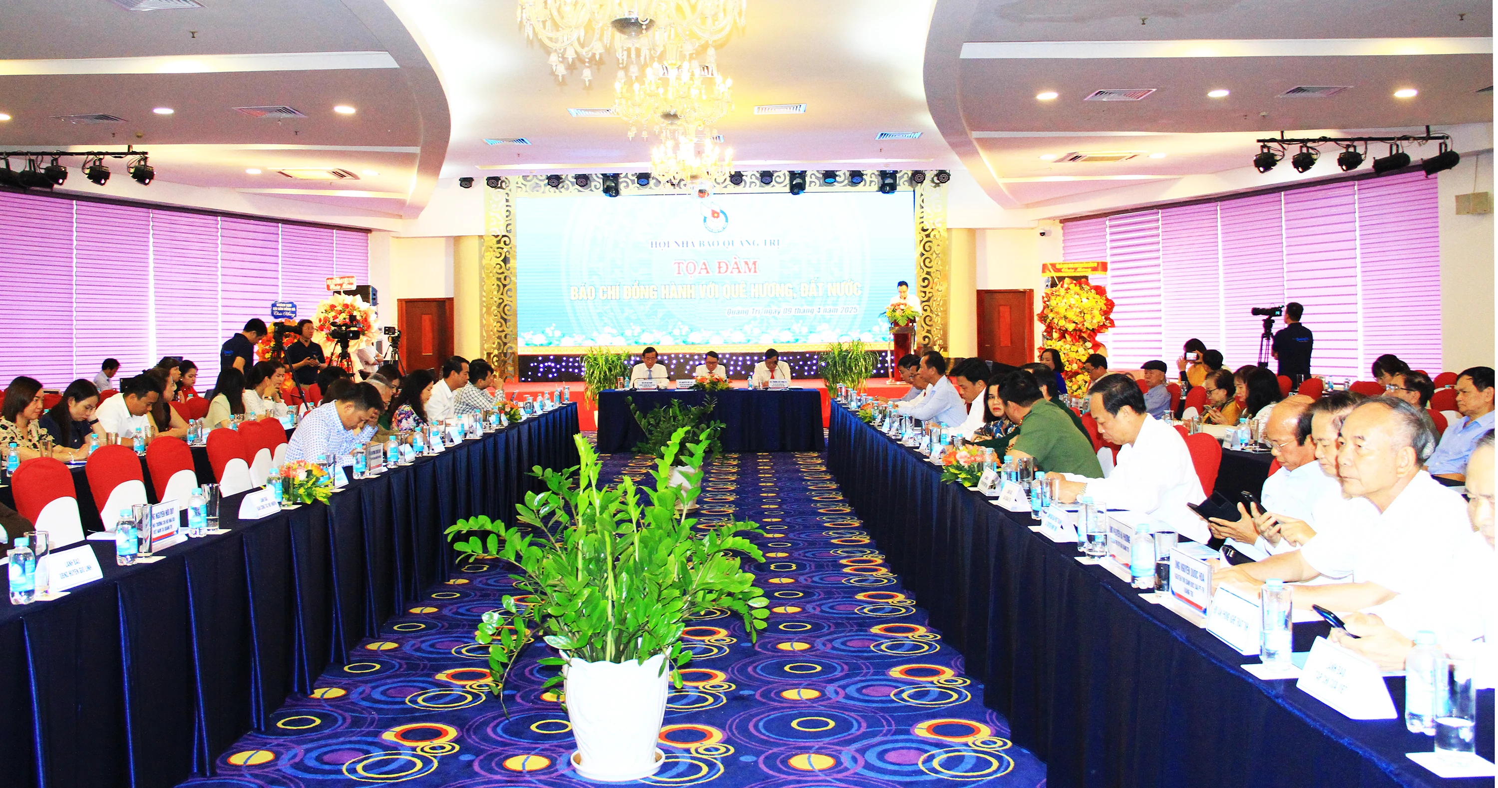 Tọa đàm 100 năm báo chí đồng hành với quê hương, đất nước