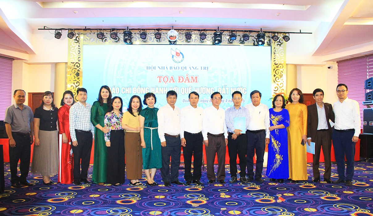 Tọa đàm 100 năm báo chí đồng hành với quê hương, đất nước