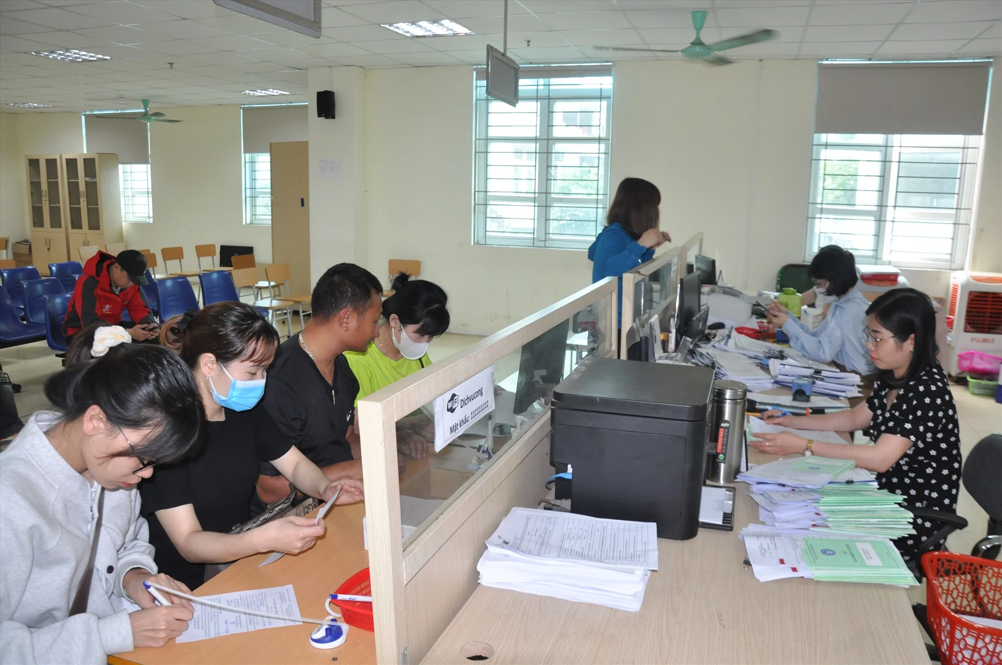 Thủ tục tham gia bảo hiểm thất nghiệp từ 4/4/2025