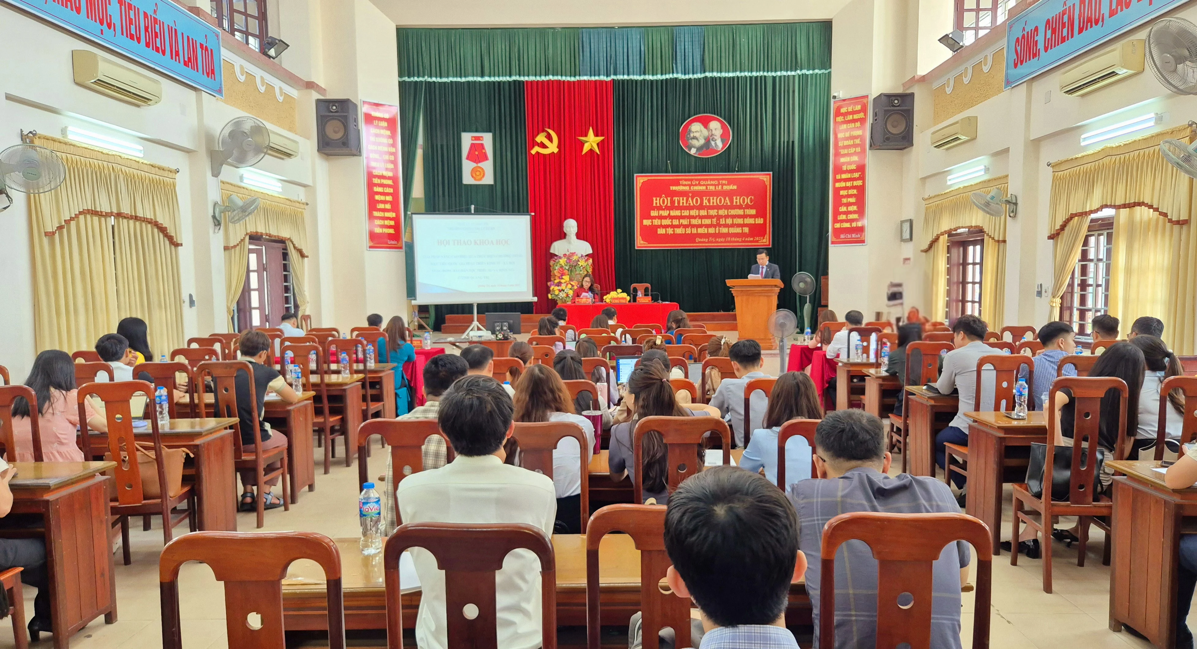 Hội thảo khoa học Giải pháp nâng cao hiệu quả thực hiện Chương trình mục tiêu quốc gia 1719 ở tỉnh Quảng Trị