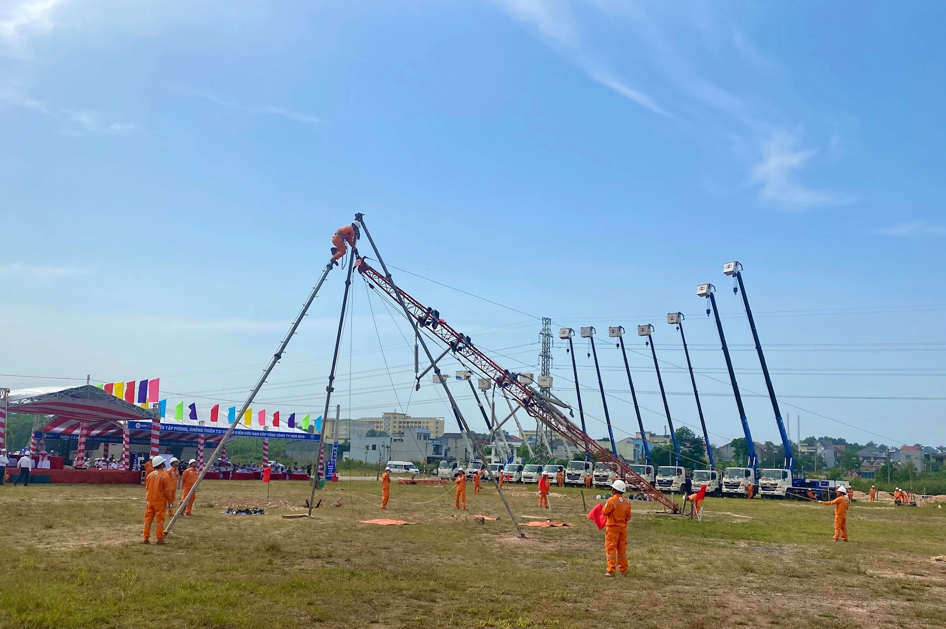 Diễn tập phòng chống thiên tai và tìm kiếm cứu nạn