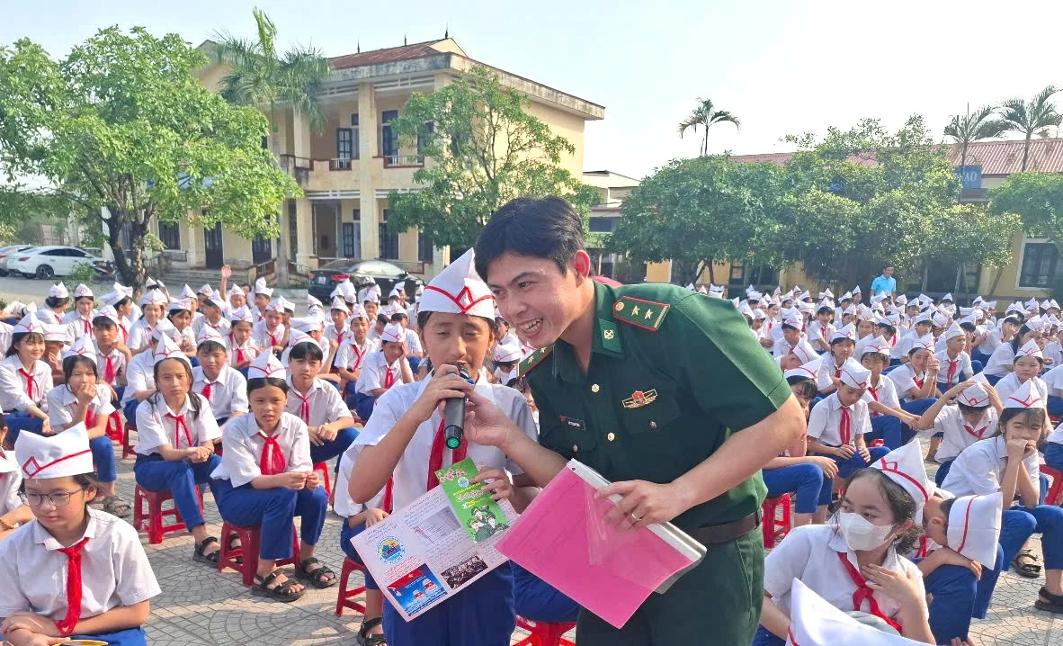 Tổ chức chương trình “Tiết học biên cương”