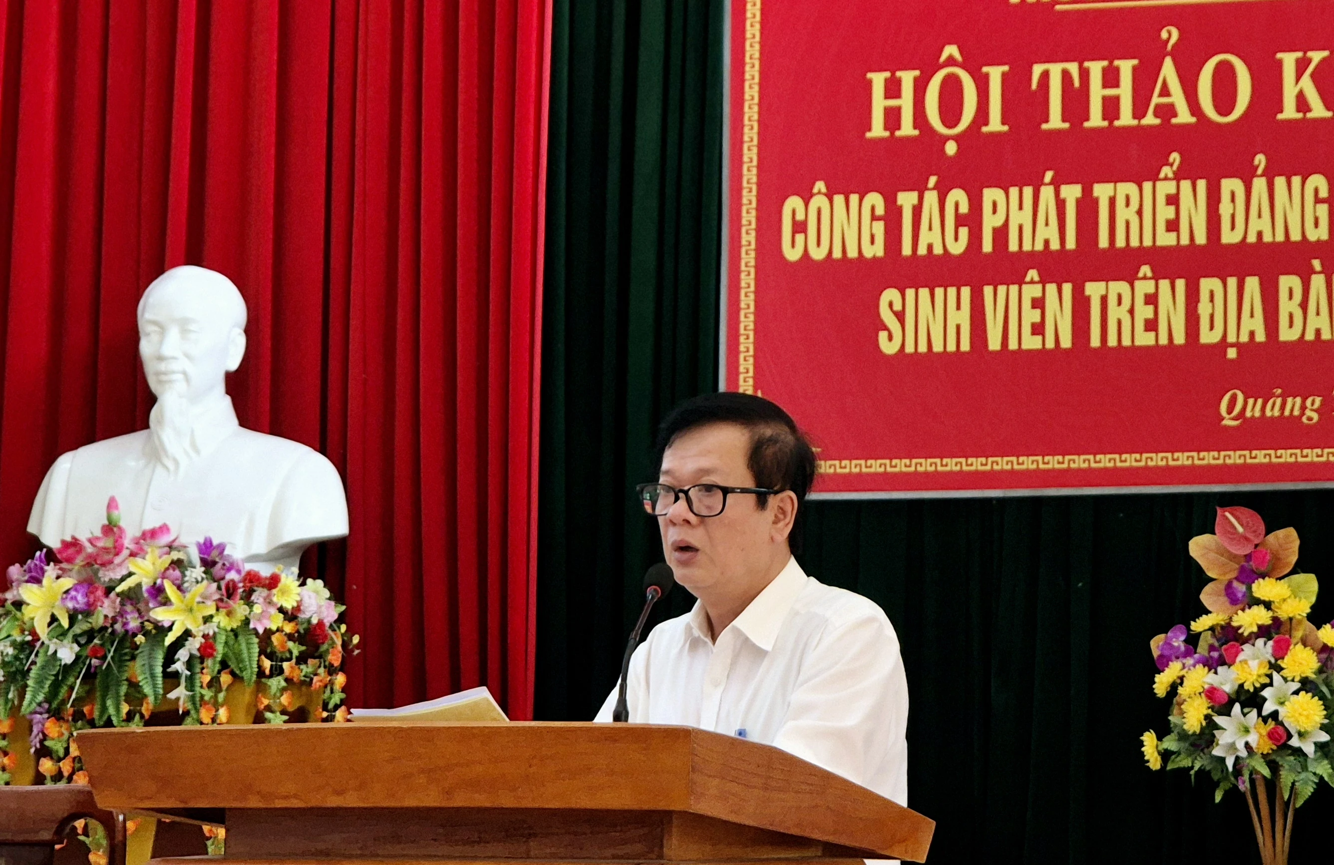 Hội thảo khoa học “Công tác phát triển đảng viên trong học sinh, sinh viên trên địa bàn tỉnh Quảng Trị”
