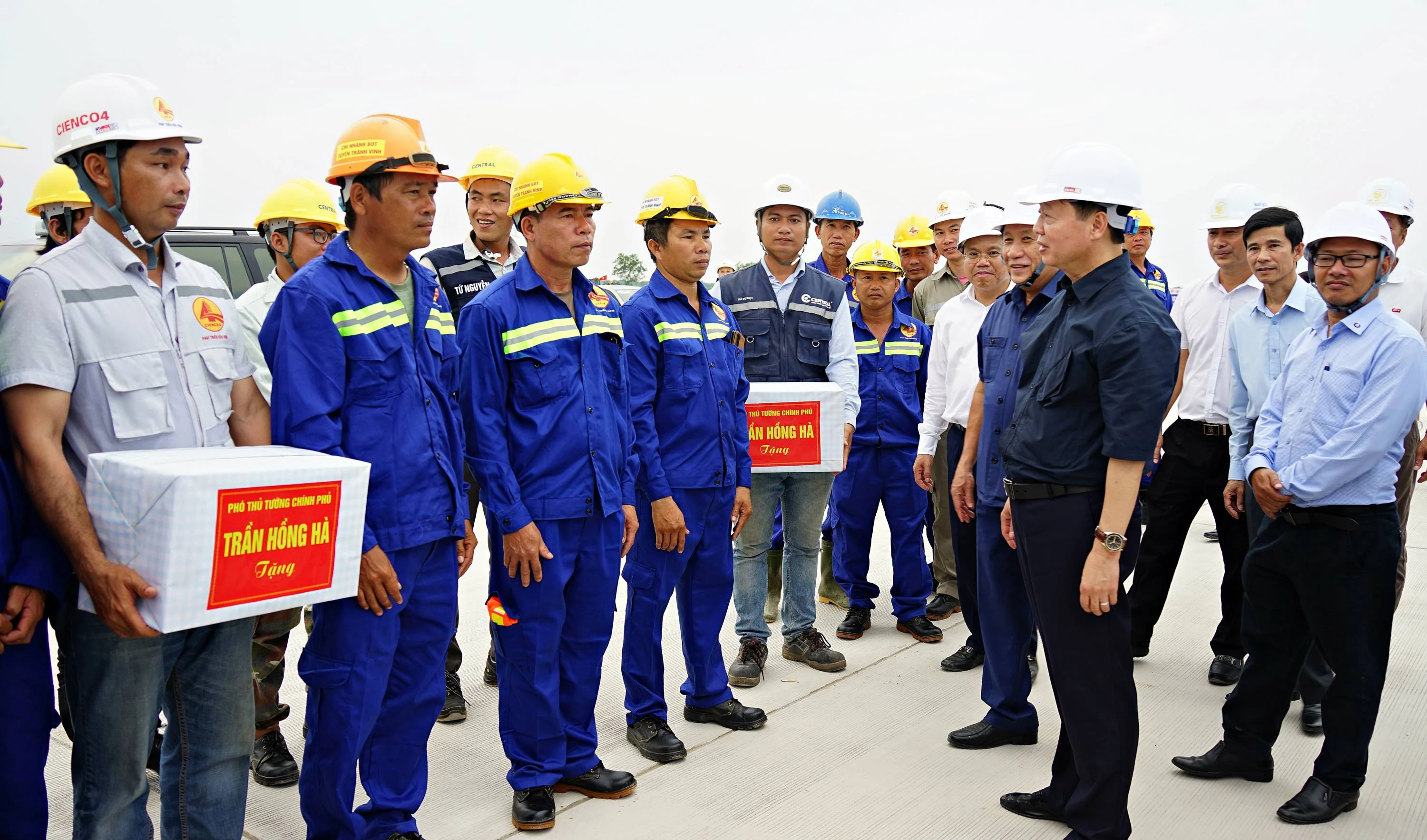 Phó Thủ tướng Trần Hồng Hà kiểm tra tiến độ các dự án trọng điểm trên địa bàn tỉnh