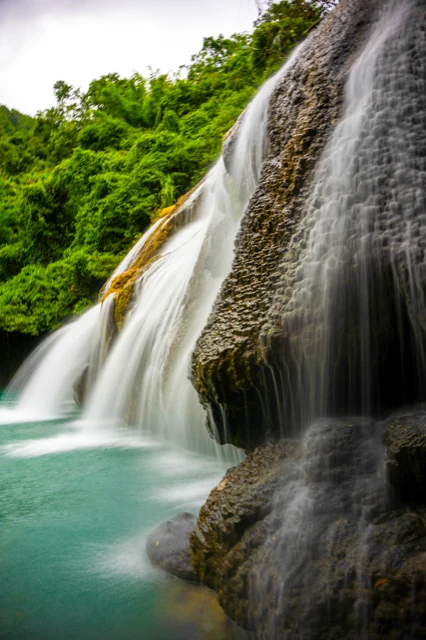 Ta Puong Waterfall - a refreshing summer escape in Quang Tri 