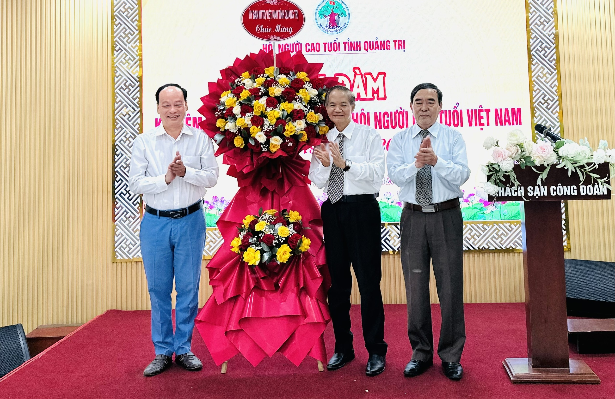 Toạ đàm kỷ niệm 30 năm Ngày thành lập Hội Người cao tuổi Việt Nam