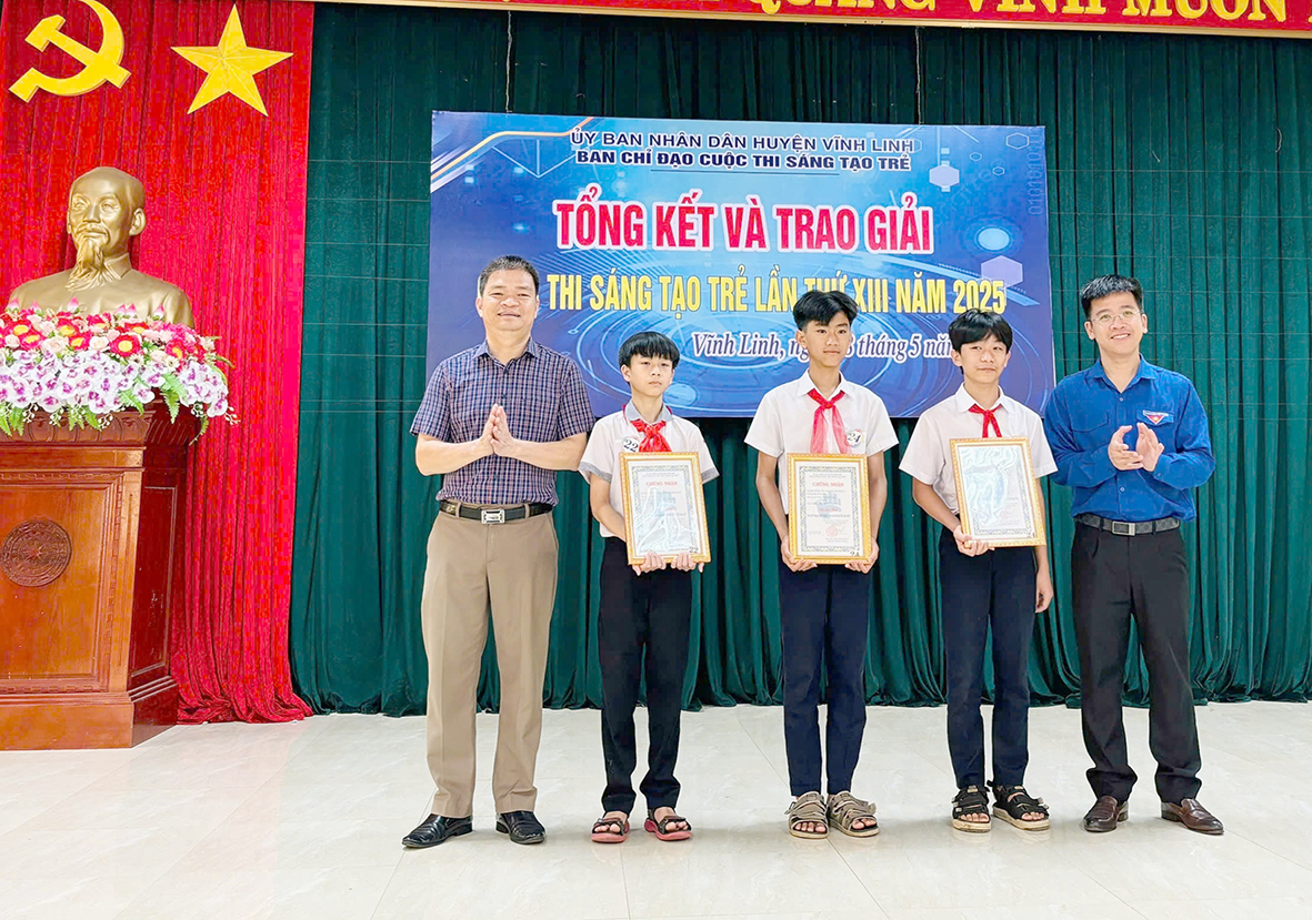 Giải pháp để giáo dục - đào tạo huyện Vĩnh Linh phát triển vững mạnh, toàn diện