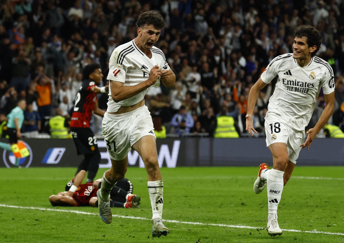 Real Madrid lội ngược dòng khó tin, trì hoãn Barca sớm vô địch La Liga 24/25