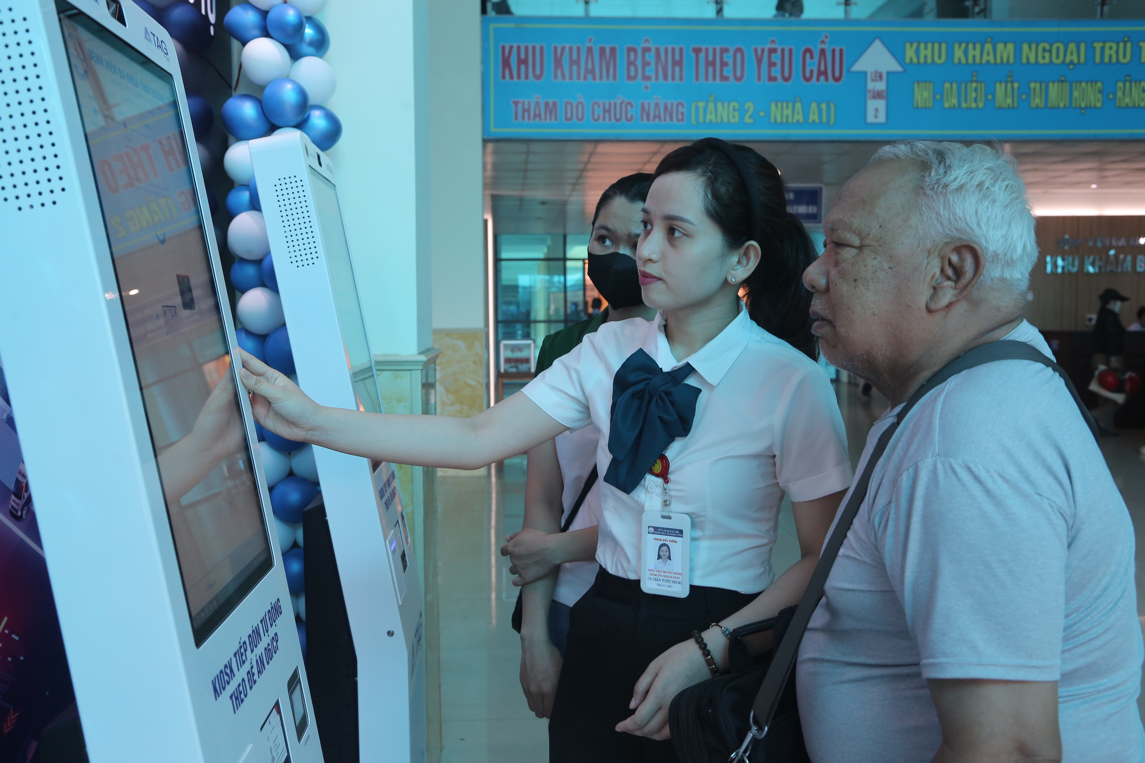 VietinBank Quảng Trị và Bệnh viện Đa khoa tỉnh ký kết thỏa thuận hợp tác toàn diện