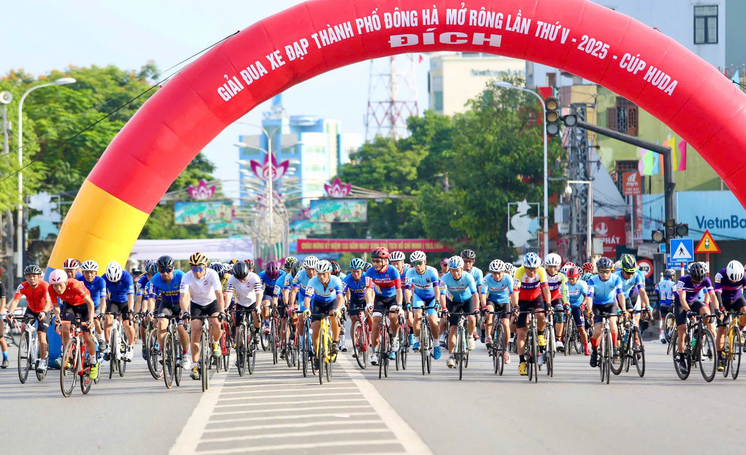 Giải đua Xe đạp TP. Đông Hà mở rộng lần thứ V năm 2025 – Cúp Huda