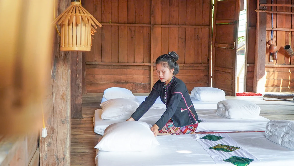 Chú trọng phát triển thương mại, dịch vụ ở Hướng Hóa