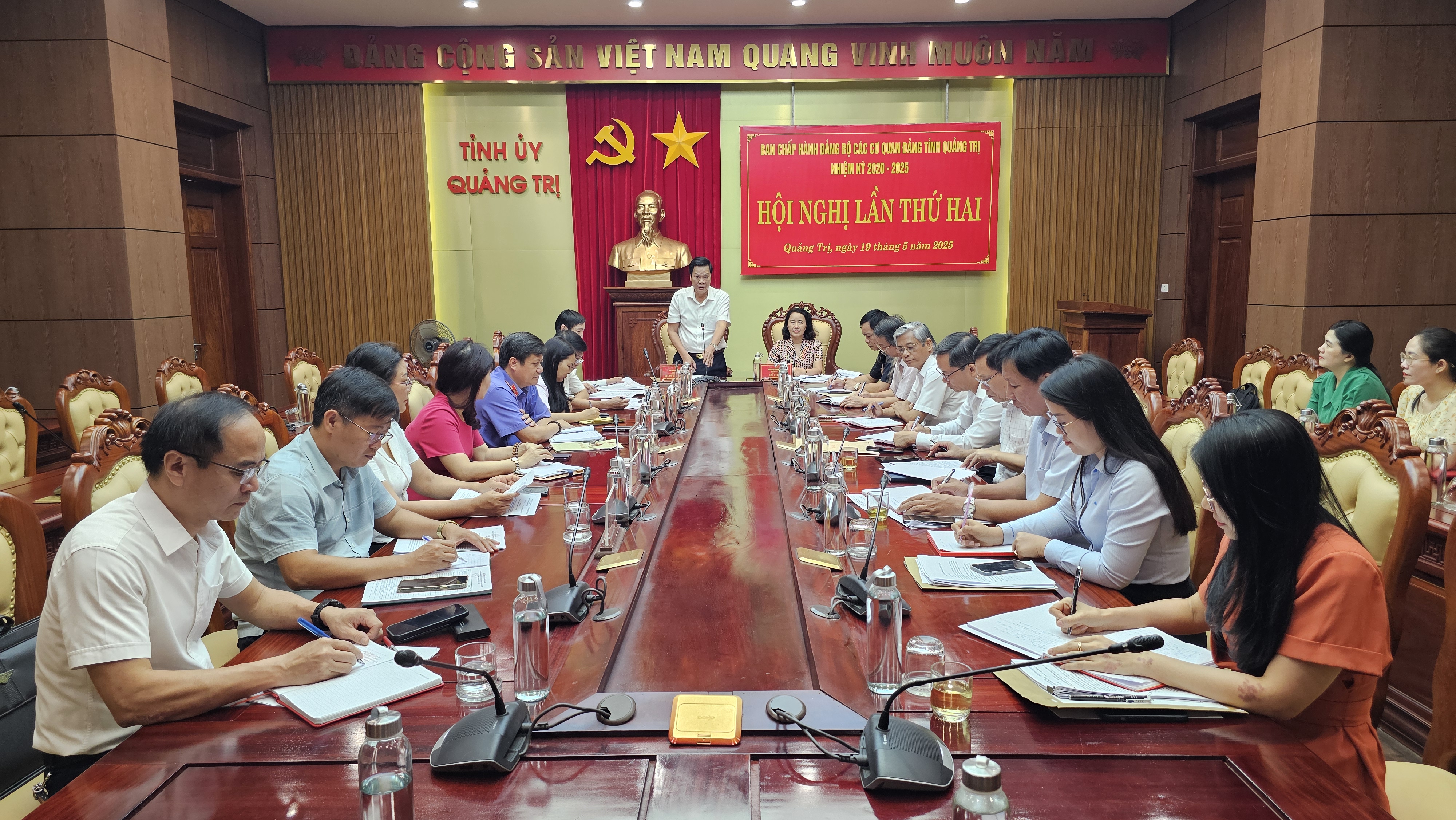 Tham gia ý kiến chuẩn bị Đại hội Đảng bộ các cơ quan Đảng tỉnh Quảng Trị lần thứ nhất