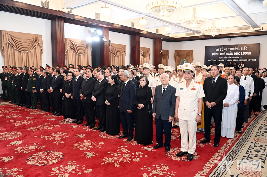 Cử hành trọng thể Lễ viếng nguyên Chủ tịch nước Trần Đức Lương