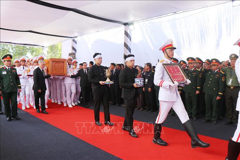 LỄ AN TÁNG NGUYÊN CHỦ TỊCH NƯỚC TRẦN ĐỨC LƯƠNG