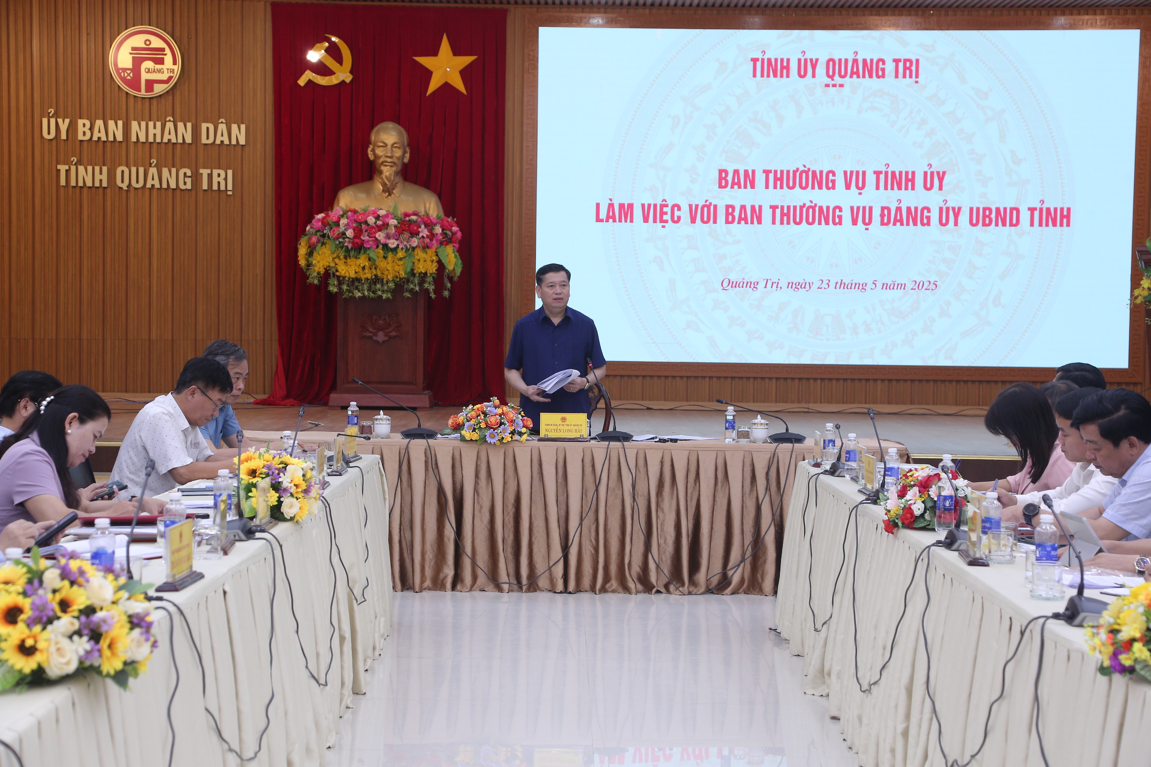Ban Thường vụ Tỉnh ủy làm việc với Đảng ủy UBND tỉnh và MTIP