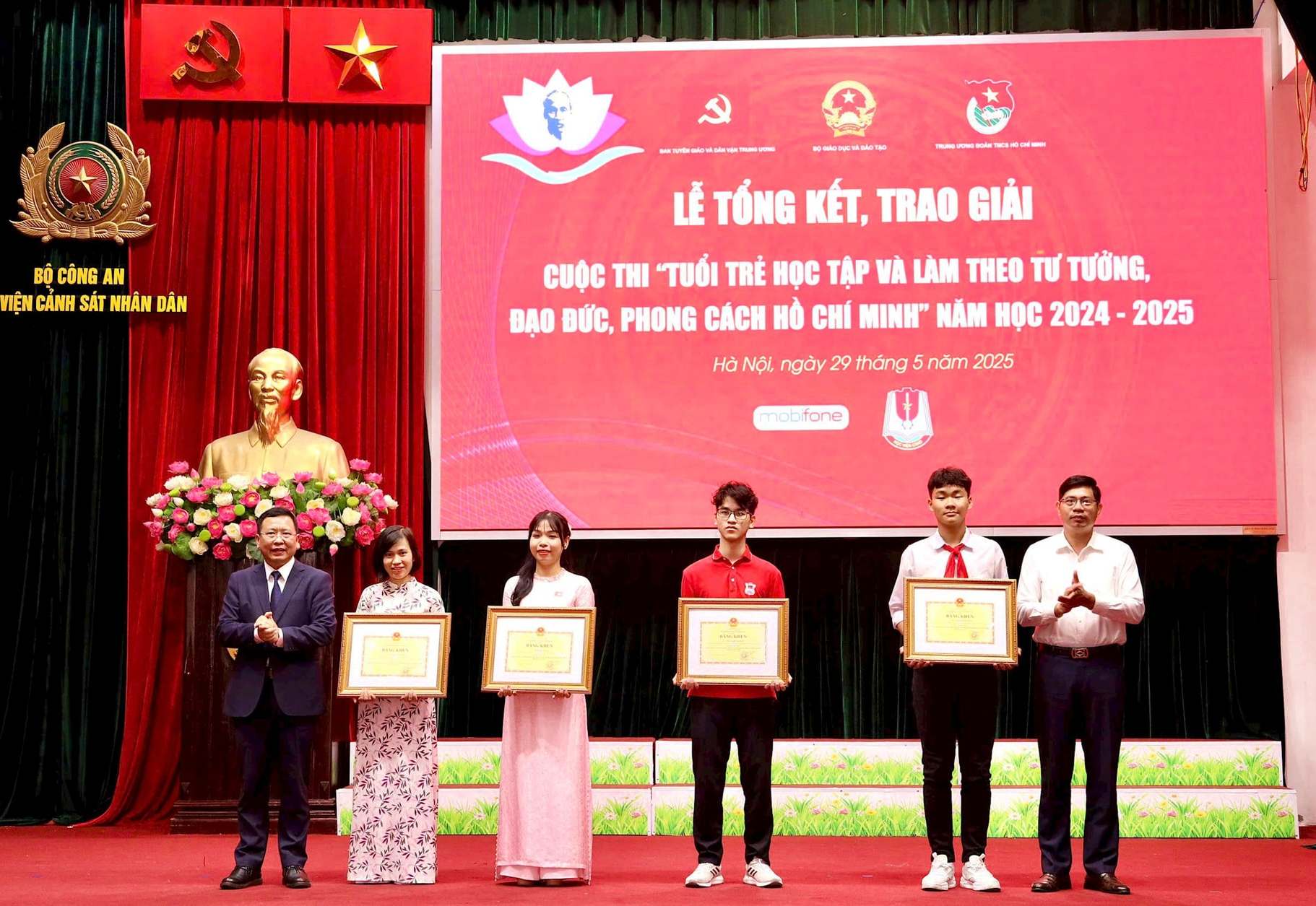 Quảng Trị có hai cá nhân đoạt giải cuộc thi “Tuổi trẻ học tập và làm theo tư tưởng, đạo đức, phong cách Hồ Chí Minh” năm học 2024 - 2025