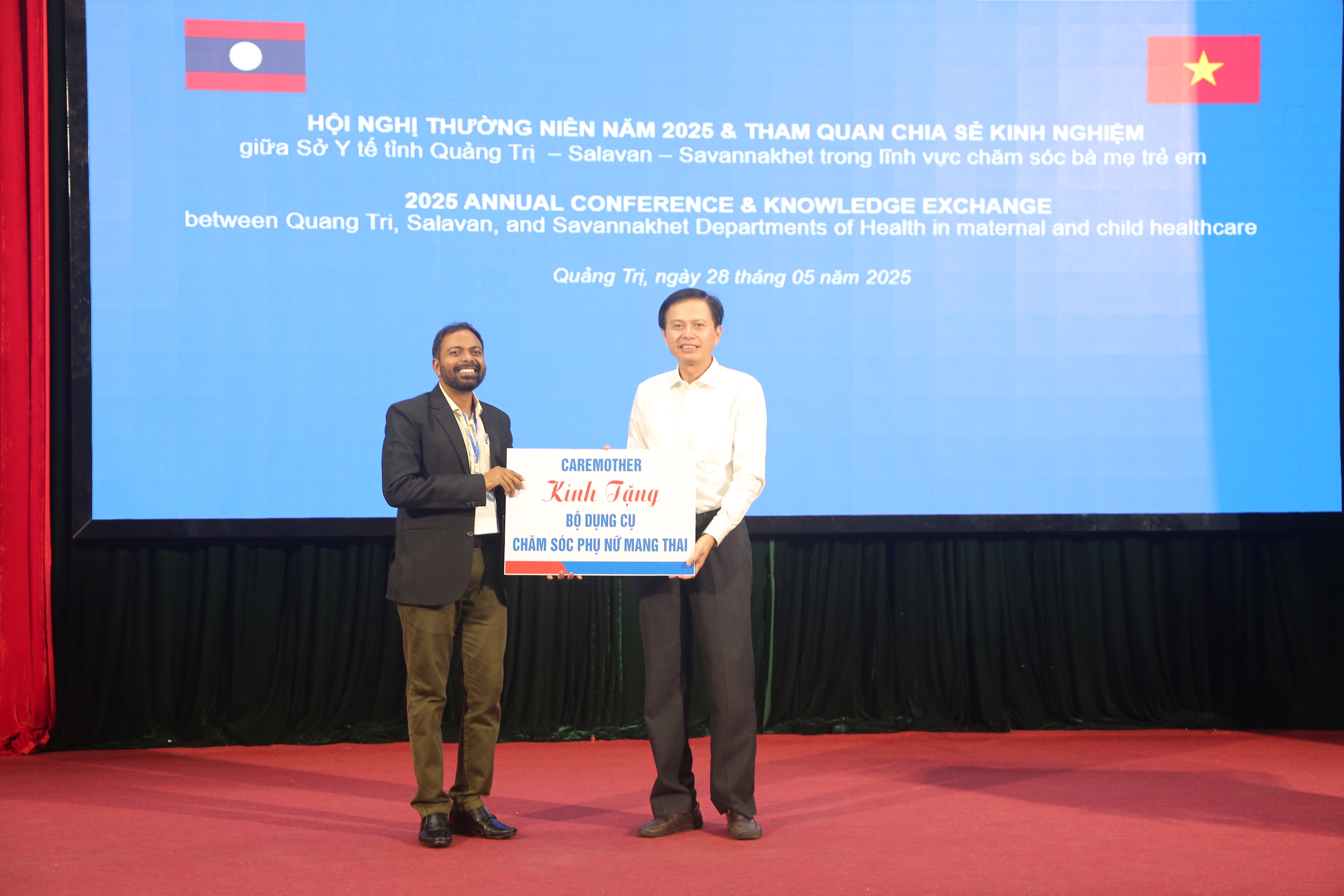 Hội thảo chia sẻ sáng kiến giảm tử vong trẻ sơ sinh, tử vong bà mẹ và suy dinh dưỡng thấp còi