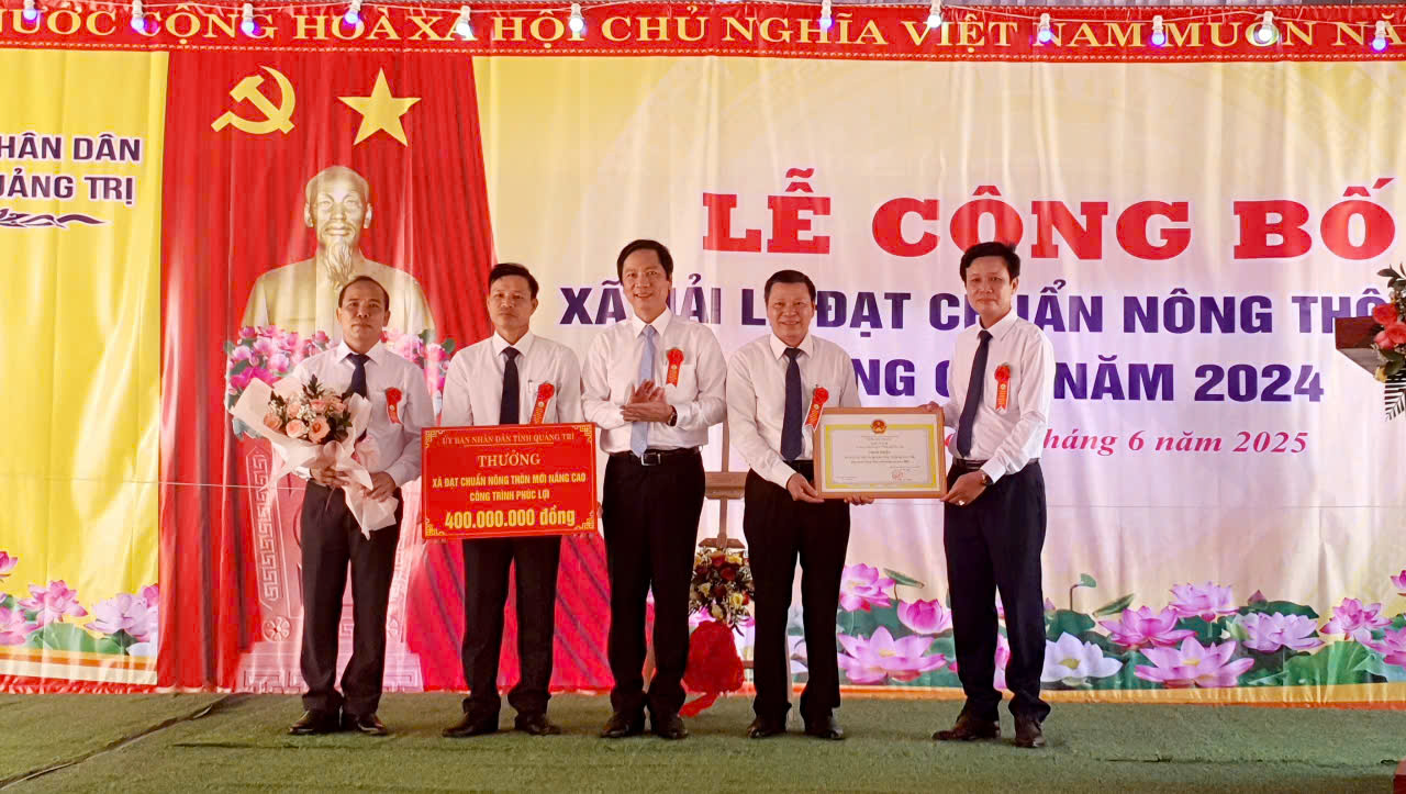 Công bố xã Hải Lệ đạt chuẩn nông thôn mới nâng cao