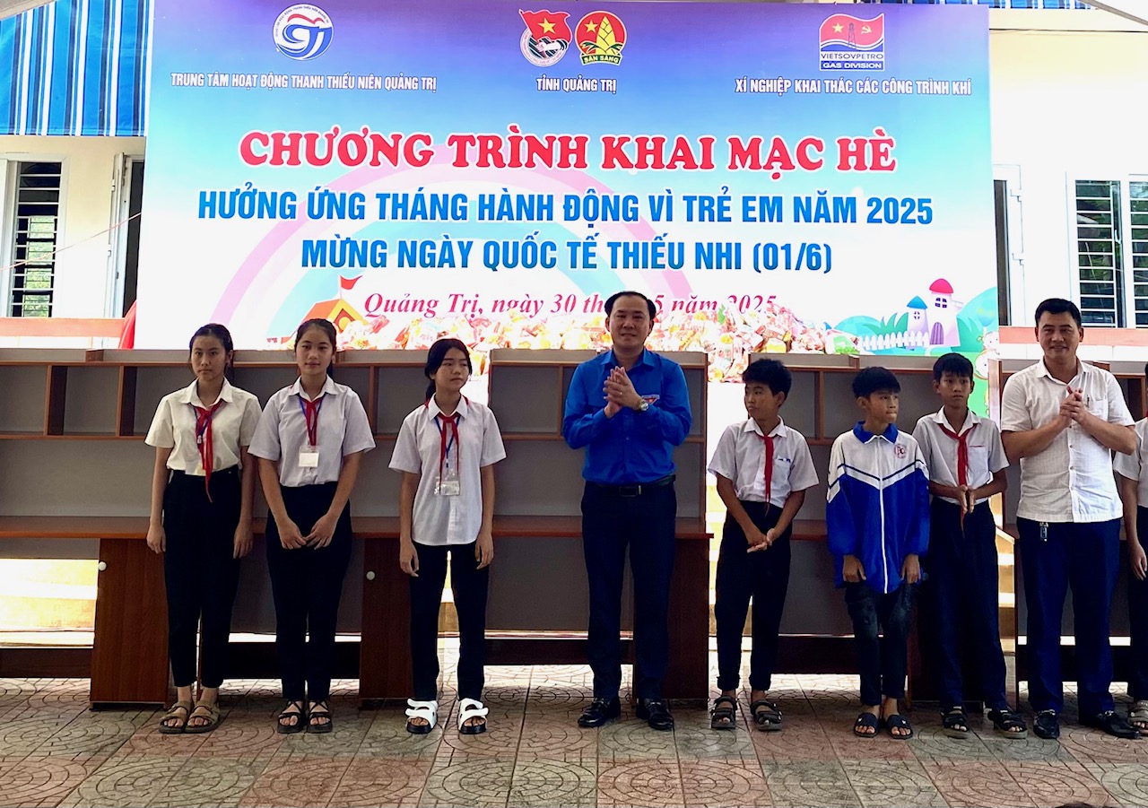 Khai mạc hoạt động hè, hưởng ứng Tháng Hành động Vì trẻ em 