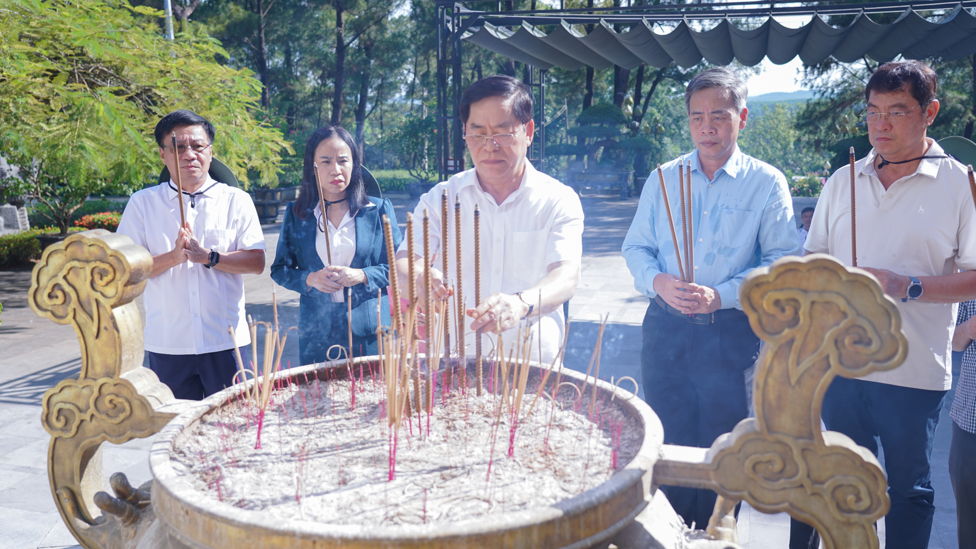 Tỉnh Bà Rịa – Vũng Tàu hỗ trợ 2 tỉ đồng cho các gia đình khó khăn ở Quảng Trị