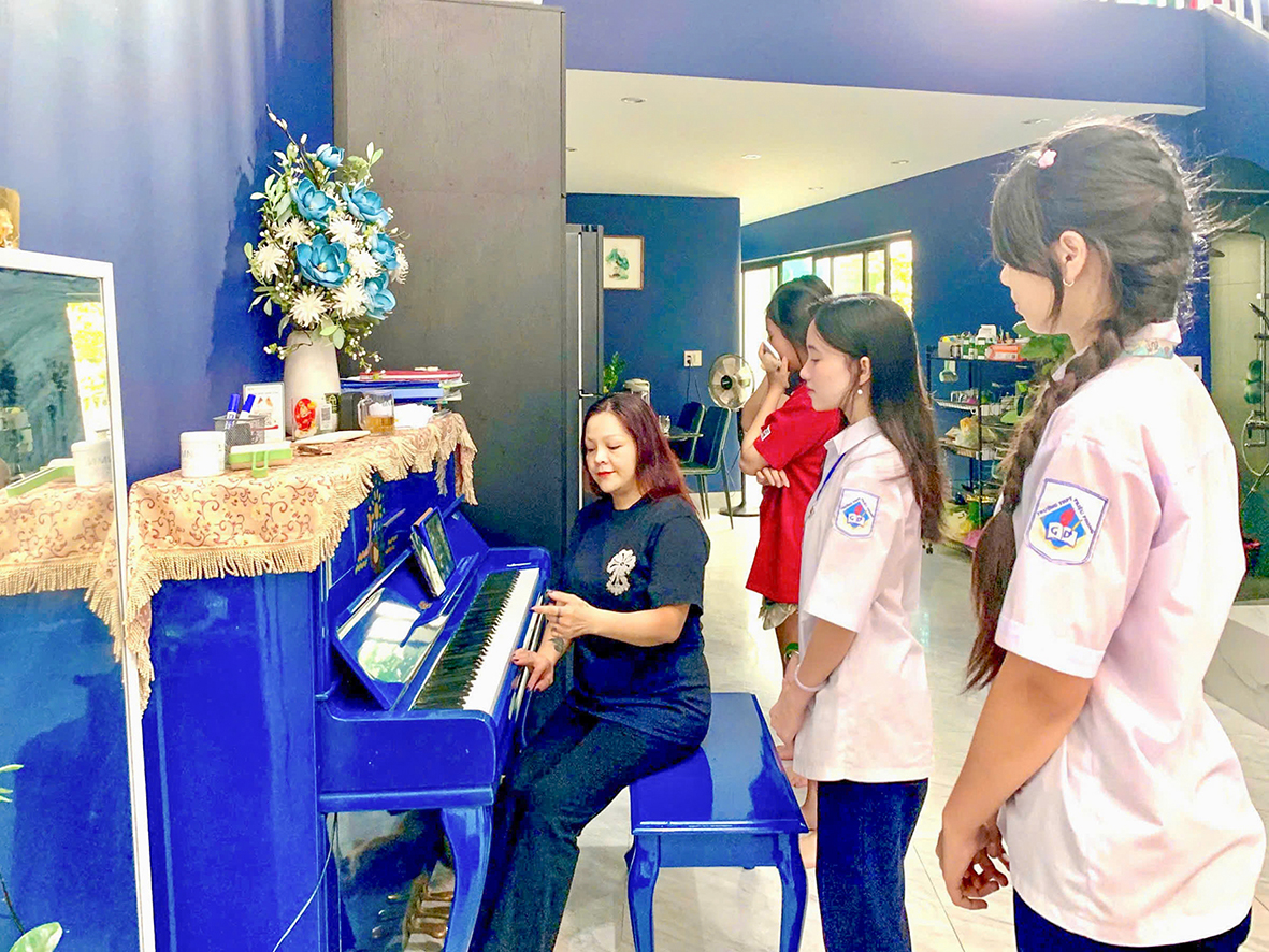 Nghệ sĩ, vận động viên đồng hành trong đào tạo, bồi dưỡng năng khiếu cho học sinh