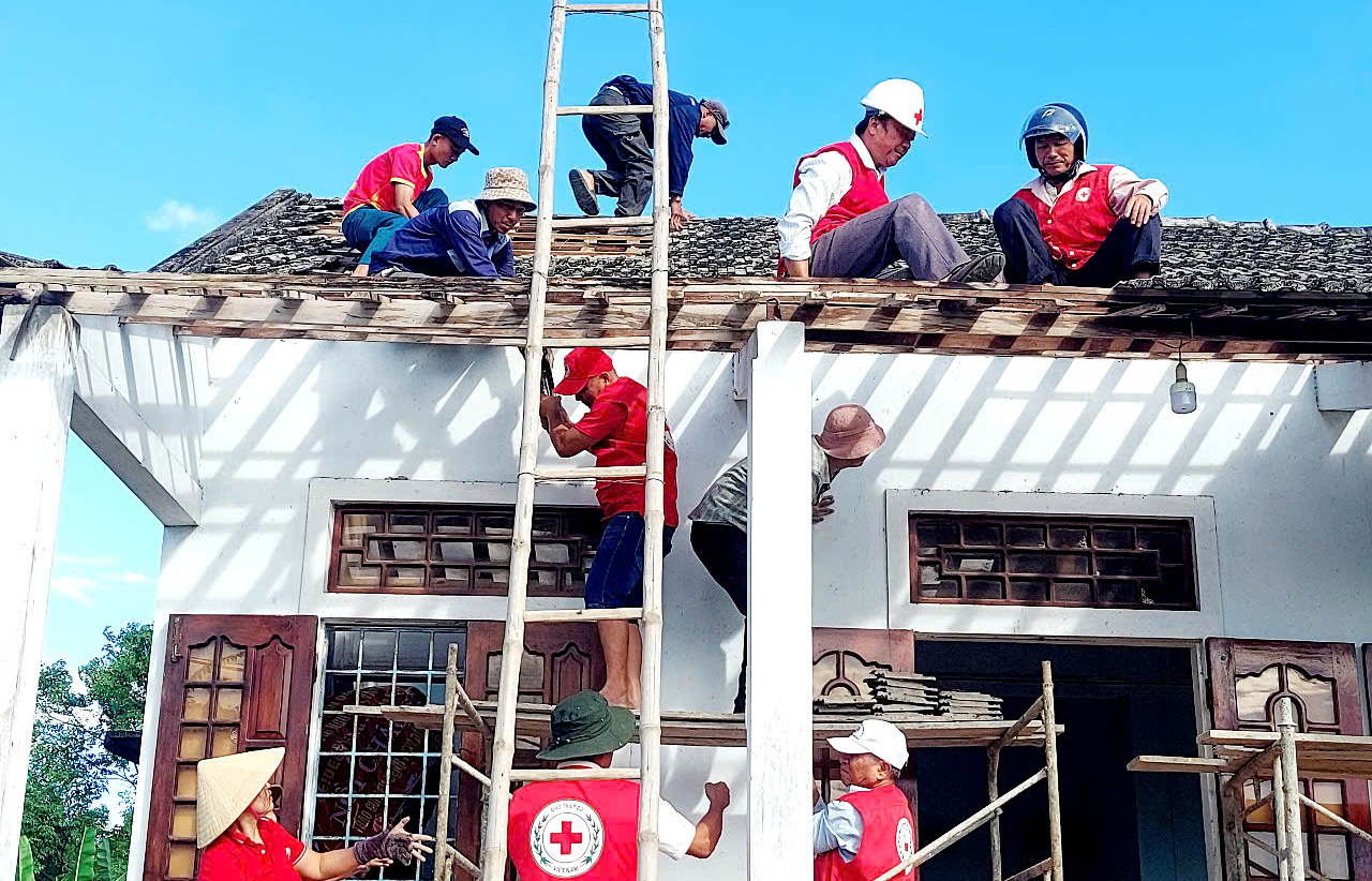 Cam Lộ hoàn thành chương trình xóa nhà tạm, nhà dột nát cho hộ nghèo